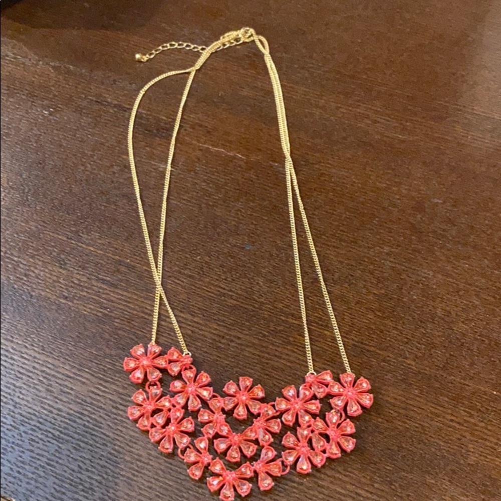 Pink flower necklace-new, never worn
